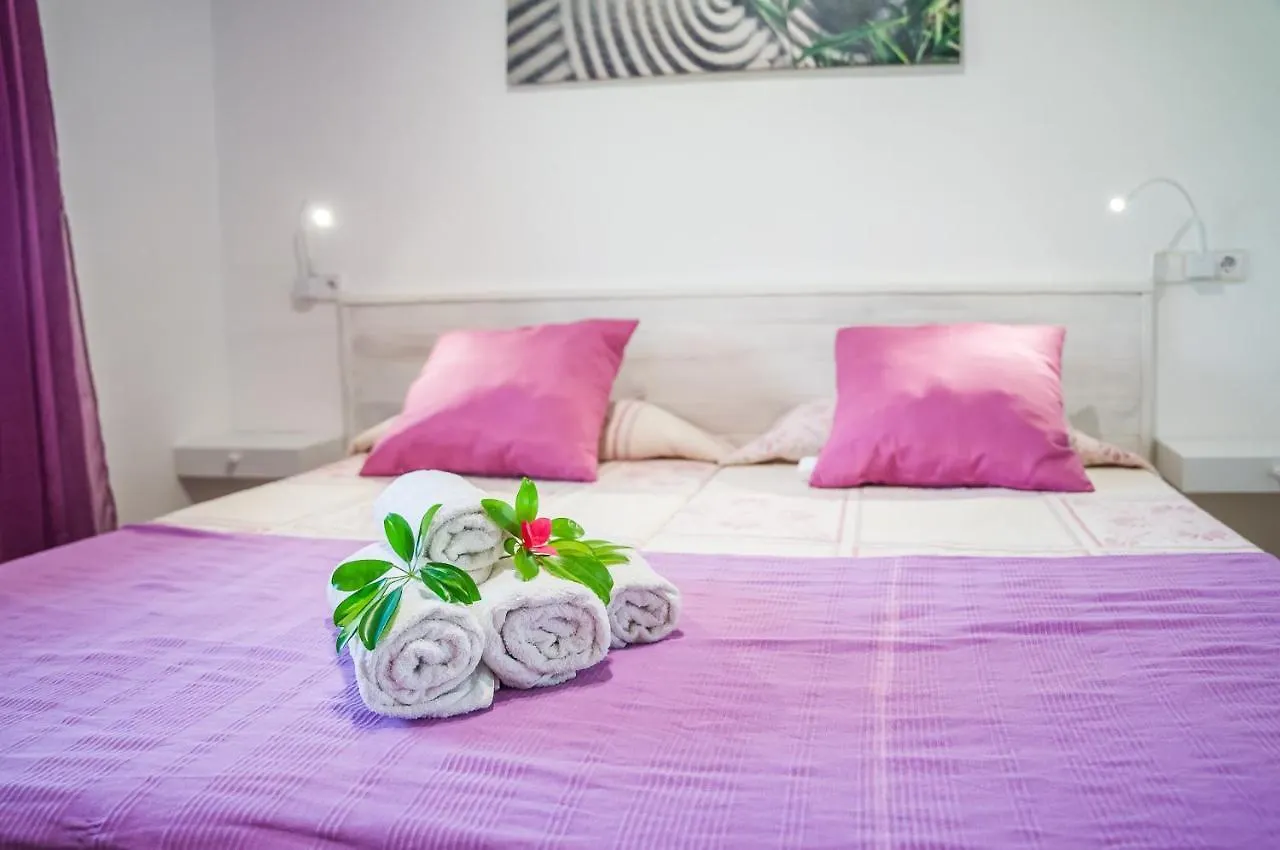 Ideal Property Mallorca - Casa Paqui Alcudia  Alcudia (Mallorca)